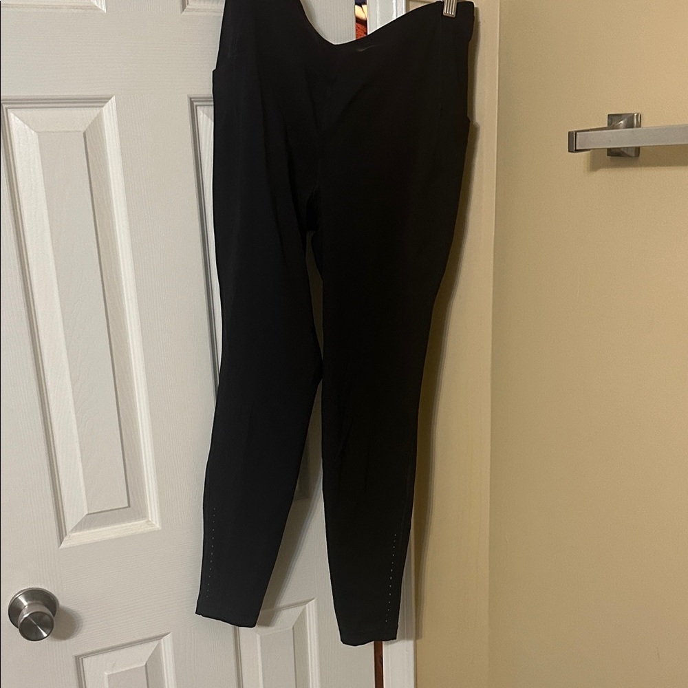 lululemon athletica Men's Black Dress Pants
